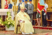 Ks. Biskup dr Antoni Pacyfik Dydycz podczas homilii. (galeria: 13)