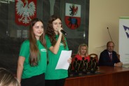 Dobrymi praktykami dzieliły się uczennice ze Szkolnego Klubu Wolontariatu w Ostrówku (galeria: 14)