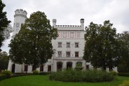Uczestnicy Sejmiku zwiedzili Pałac w Starejwsi (galeria: 18)