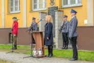 Wicestarosta Halina Ulińska w swoim wystąpieniu podkreśliła targizm pomordowanych w Katyniu i ich rodzin zesłanych na Syberię (galeria: 11)