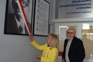 Odsłonięcia pamiątkowej tablicy Patrona Ośrodka dokonali Wicestarosta Halina Ulińska i prof. dr hab. Lesław Pytka (galeria: 11)