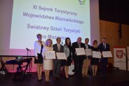 Za zasługi na rzecz rozwoju turystyki dyplomy uznania z Powiatu Węgrowskiego otrzymali Wicestarosta Halina Ulińska i dr Mirosław Roguski (galeria: 38)
