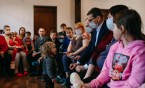Spotkanie Premiera z uchodźcami z Ukrainy przebywającymi w Łazach (gm. Łochów)