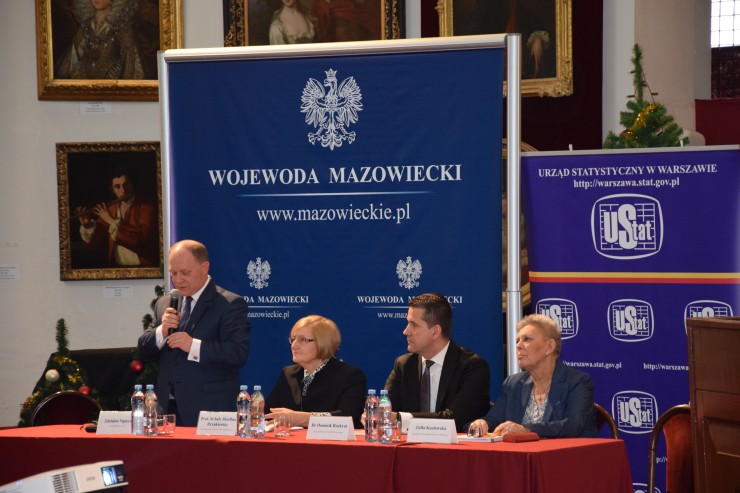 Gości przywitał Wojewoda Mazowiecki Zdzisław Sipiera. (galeria: 1)